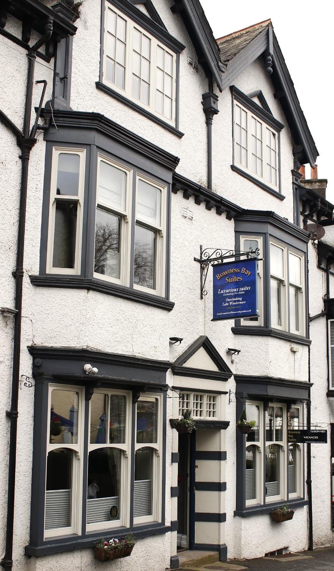 Bowness Bay Suites (Adults Only) 외부 사진