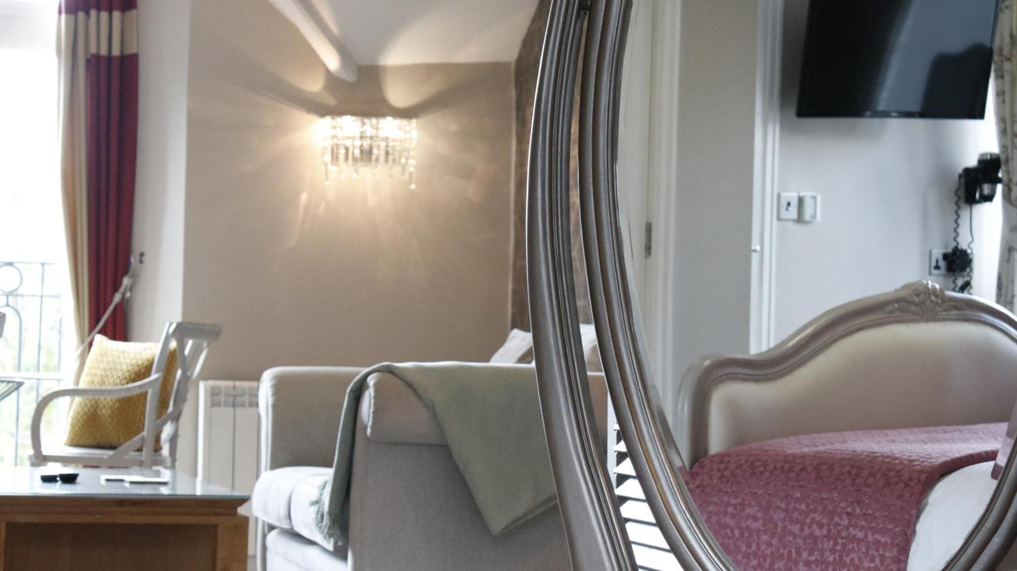 Bowness Bay Suites (Adults Only) 외부 사진