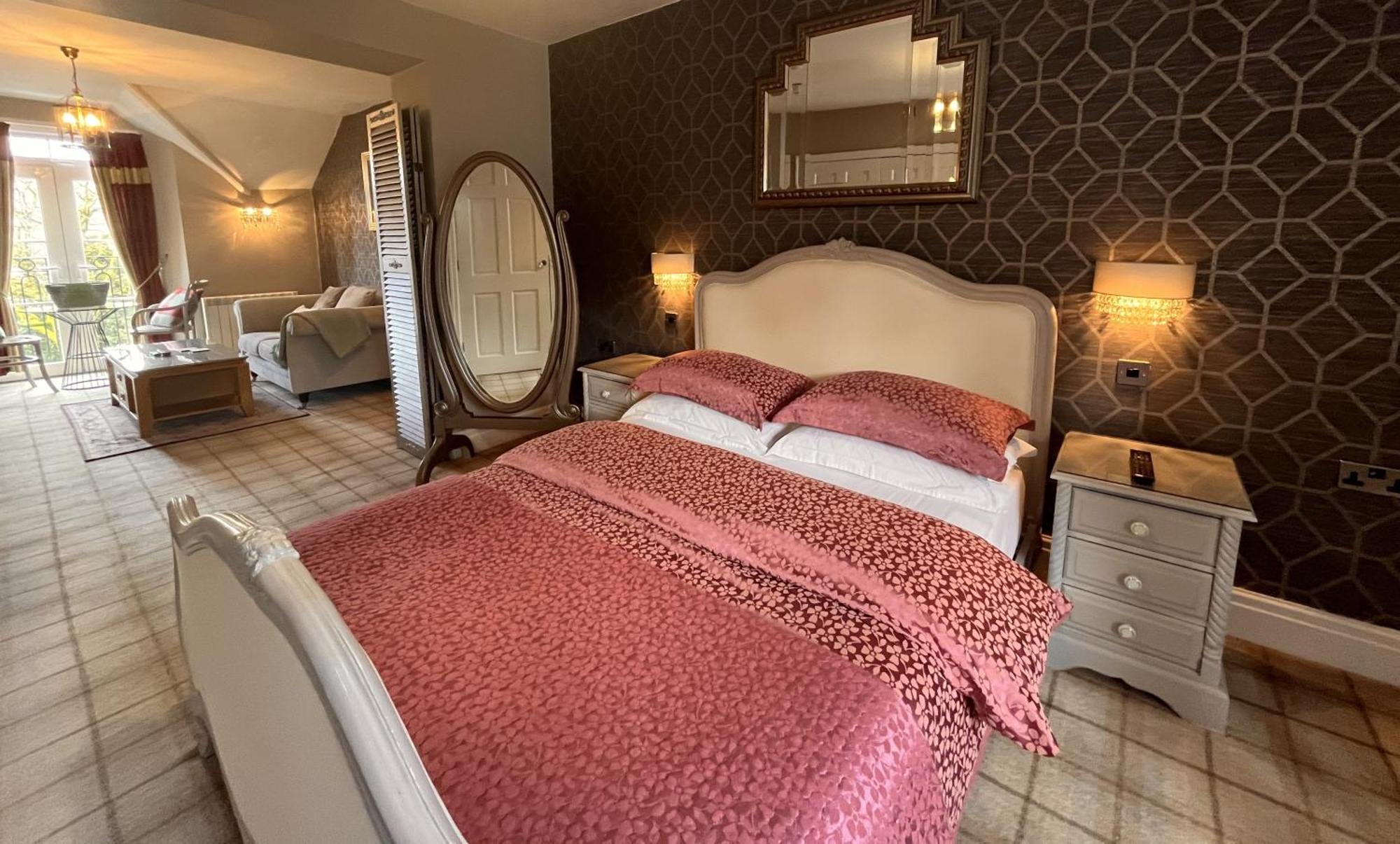 Bowness Bay Suites (Adults Only) 외부 사진
