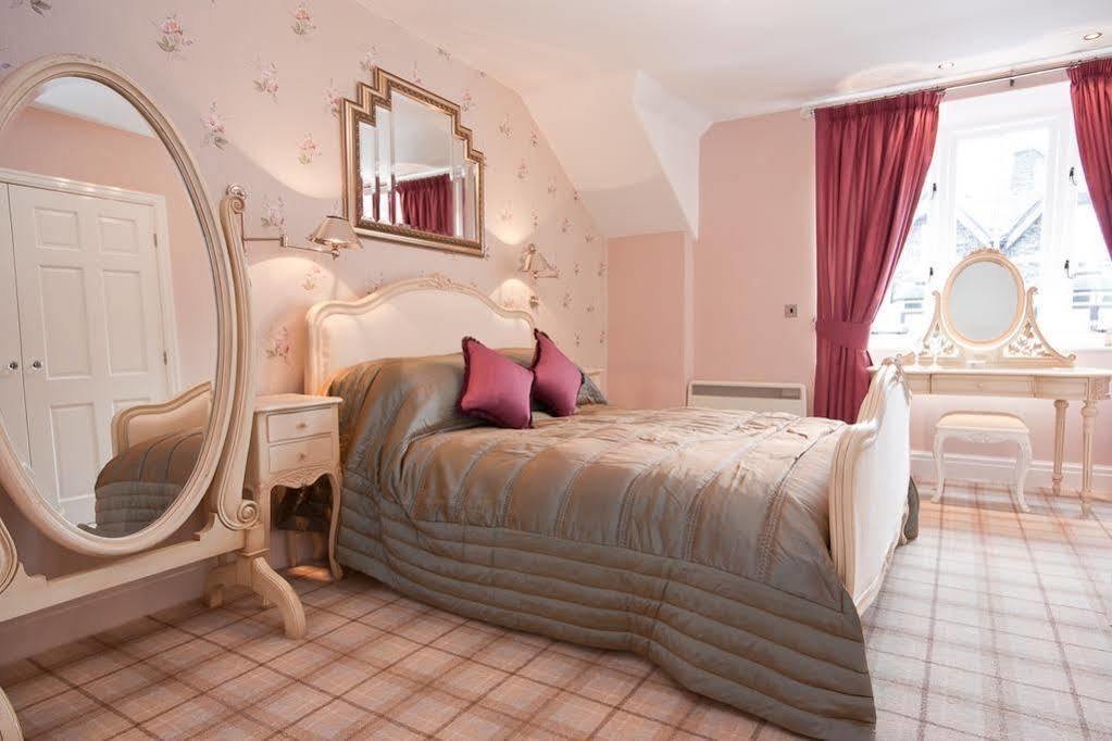 Bowness Bay Suites (Adults Only) 외부 사진