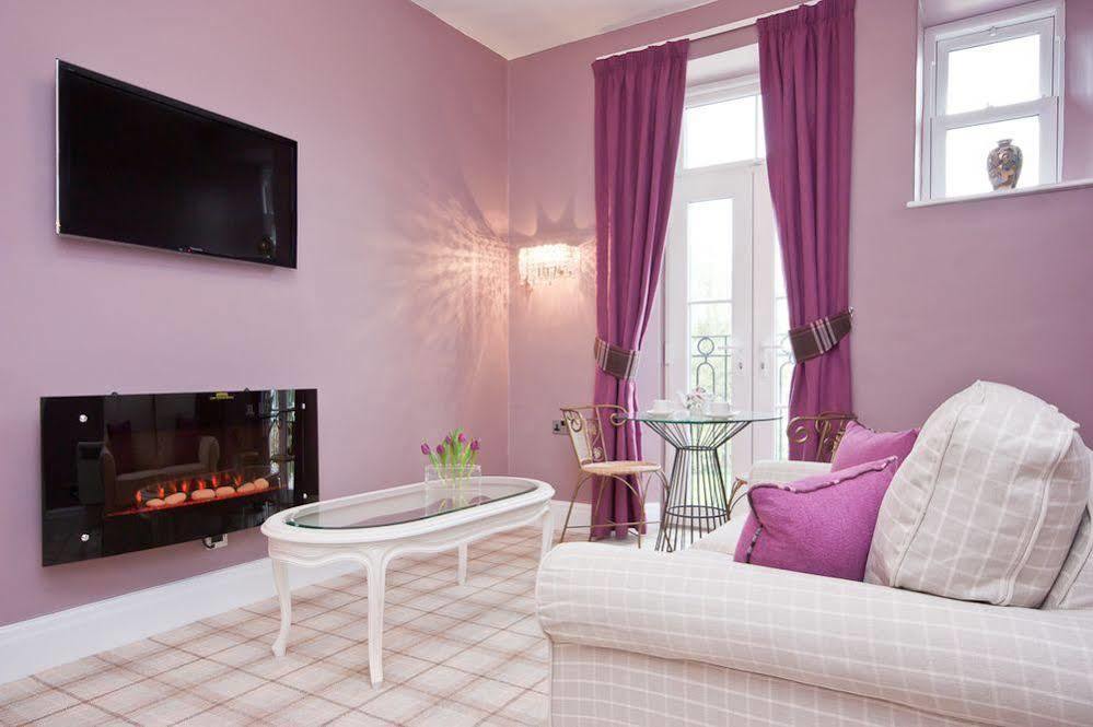 Bowness Bay Suites (Adults Only) 외부 사진